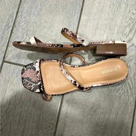 Express Shoes - Express Heel Sandals Size 10